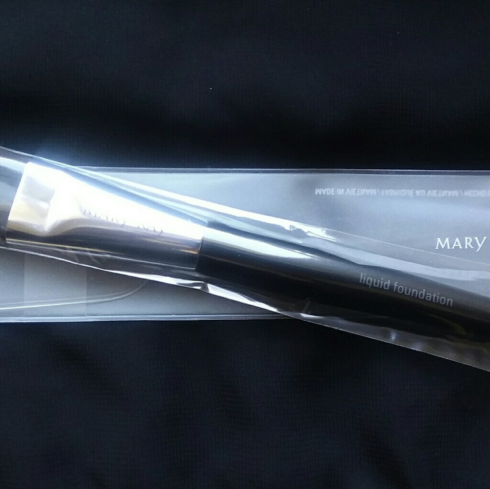 Liquid Conselor Brush